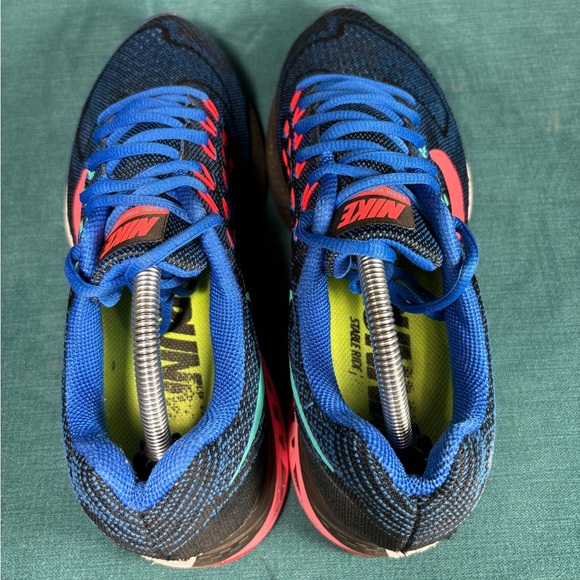 Size 10 - Men’s Nike Air Zoom Structure multicolor shoes - Picture 6 of 8